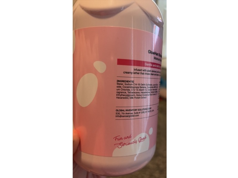 Glowhan Moisture Body Wash, Strawberry Milk, 33.8 fl oz/1000 mL