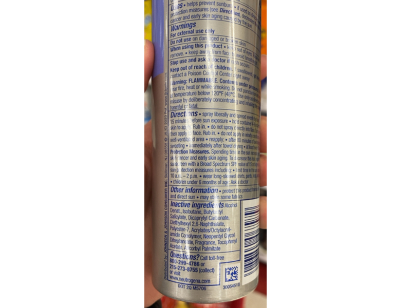 Neutrogena Sport Active Defense Sunscreen, SPF 70, Antioxidants + Vitamins C & E, 5.0 oz/141 g, Pack Of 2