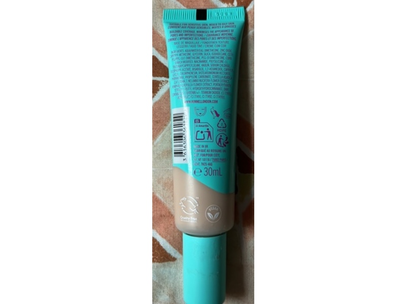 Rimmel London Blur It Out Mattifying Skin Tint, 010 Rose Ivory, 30 mL