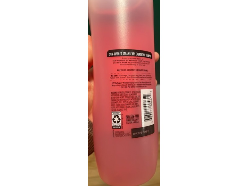 Suave Sun-Ripened Strawberry Energizing Shampoo, Strawberry Extract & Vitamin E, 22.5 fl oz/665 mL