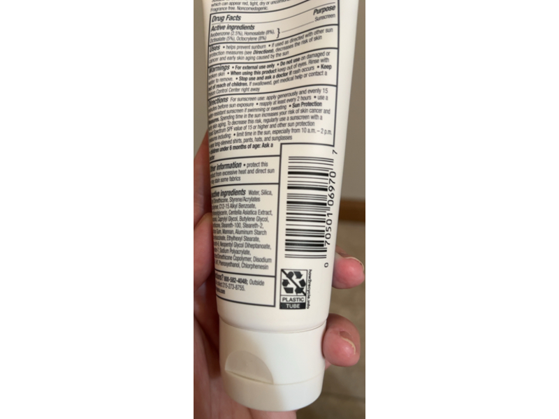 Neutrogena Ultra Gentle Daily Facial Moisturizer Sunscreen, SPF 30, 3.4 fl oz/100 mL