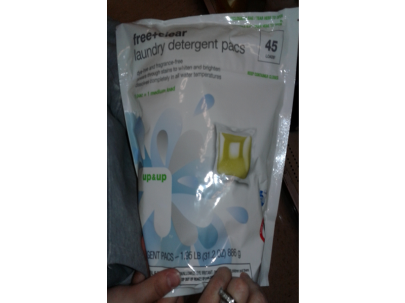 Up & Up Free & Clear Laundry Detergent Pacs, 45 Count, 31.2 oz/866 g