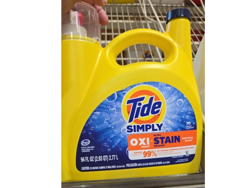 Tide Simply Oxi Boost + Ultra Stain Release, Refreshing Breeze, 70 Loads, 94 fl oz/2.77 L