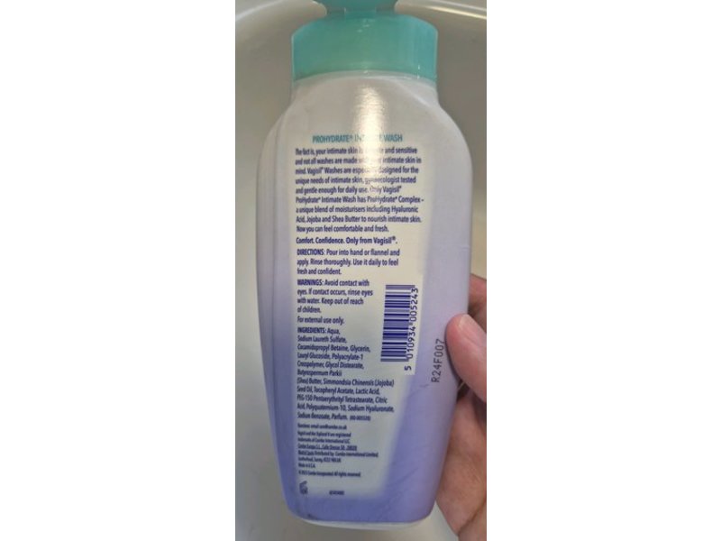 Vagisil ProHydrate Intimate Wash, 240 mL
