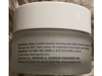 Neutrogena Hydro Caffeine Eye Gel, Fragrance Free, 0.5 oz/14 g - thumbnail 3