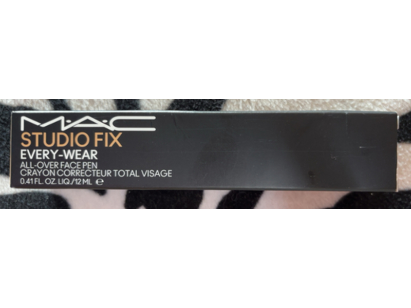 M.A.C Studio Fix Every-Wear All-Over Face Pen, NC 30, 0.41 fl oz/12 mL