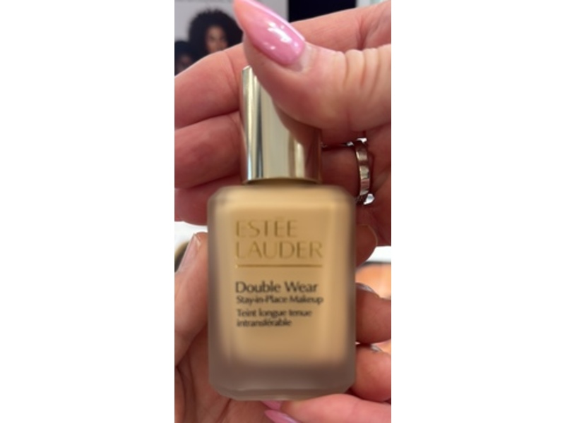 Estée Lauder Double Wear Stay-In-Place Makeup, Porcelain, 1 fl oz/30 mL