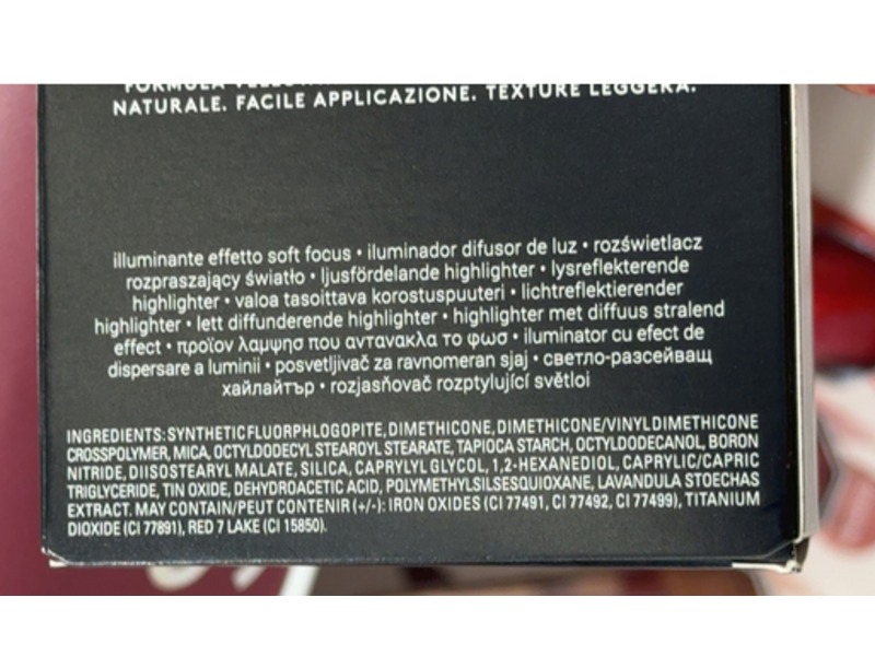 Fenty Beauty Demi Glow Light-Diffusing Highlighter, Rich Hunnie, 0.16 0z/4.5 g