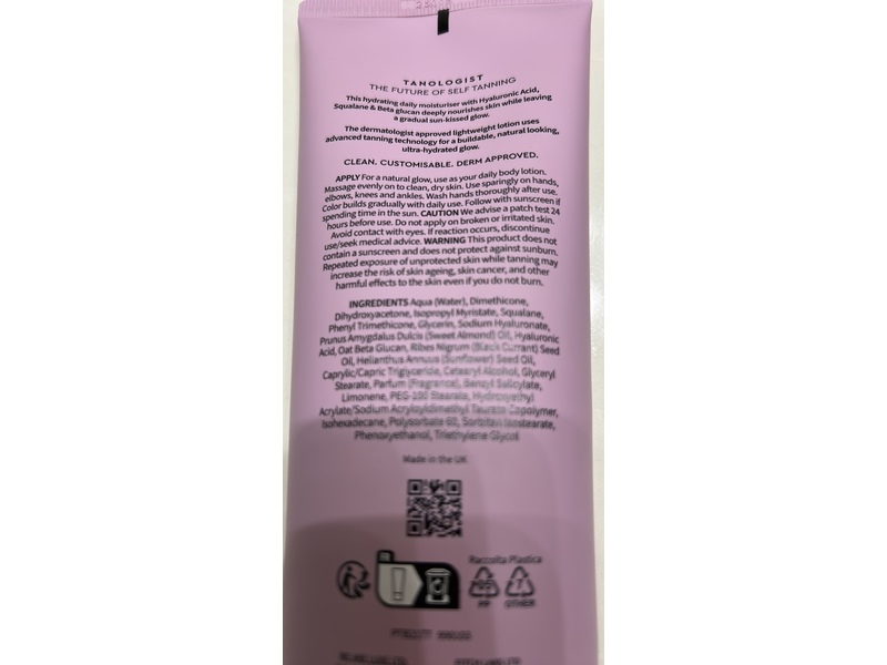 Tanologist Daily Glow Hydrating Gradual Tan Lotion, Medium To Dark, 8.45 fl oz/250 mL