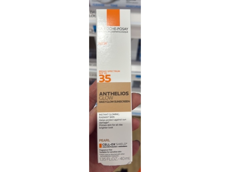 La Roche-Posay Anthelios Glow Sunscreen, Pearl, SPF 35, 1.35 fl oz/40 mL