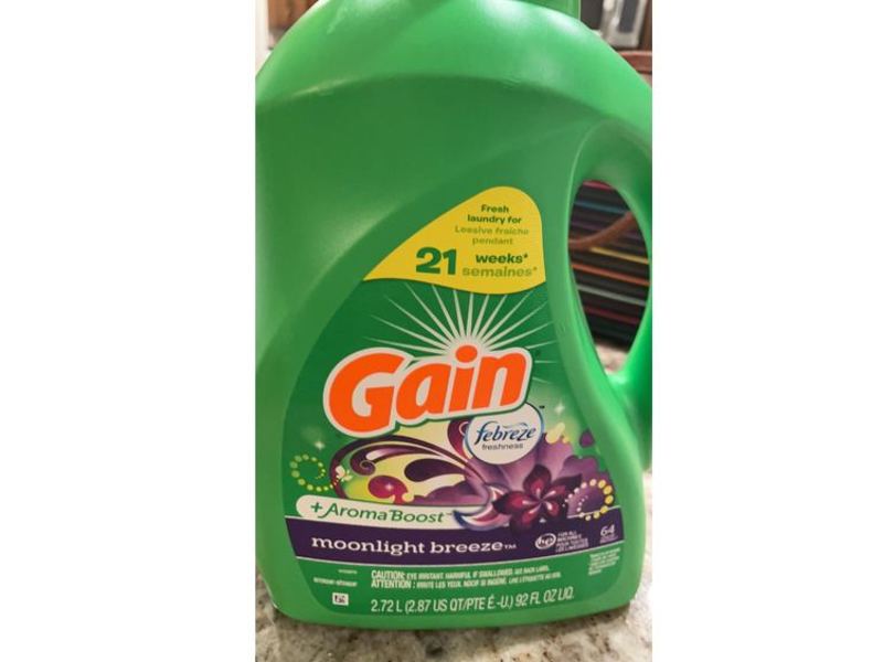 Gain Febreze Freshness + Aroma Boost Detergent, Moonlight Breeze, 64 Loads, 92 fl oz/2.72 L