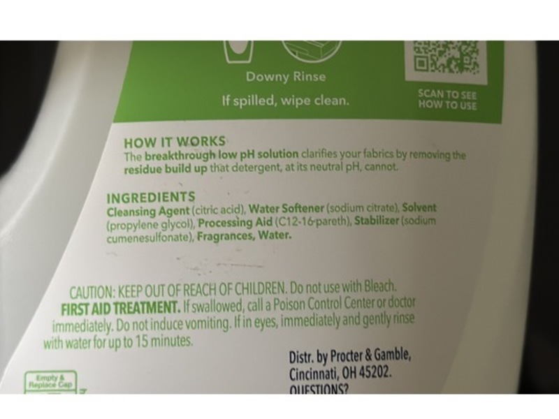 Downy Rinse Out Odor Fabric Rinse, Active Fresh, 62 fl oz/1.8 L