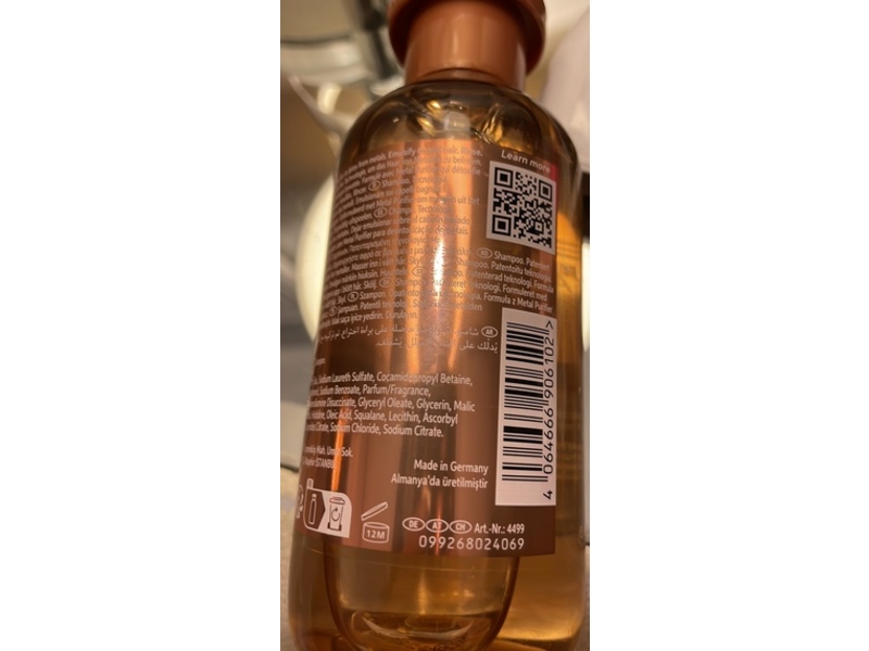 Wella Professionals Step 1 Shampoo, Squalene & Omega-9, 250 mL