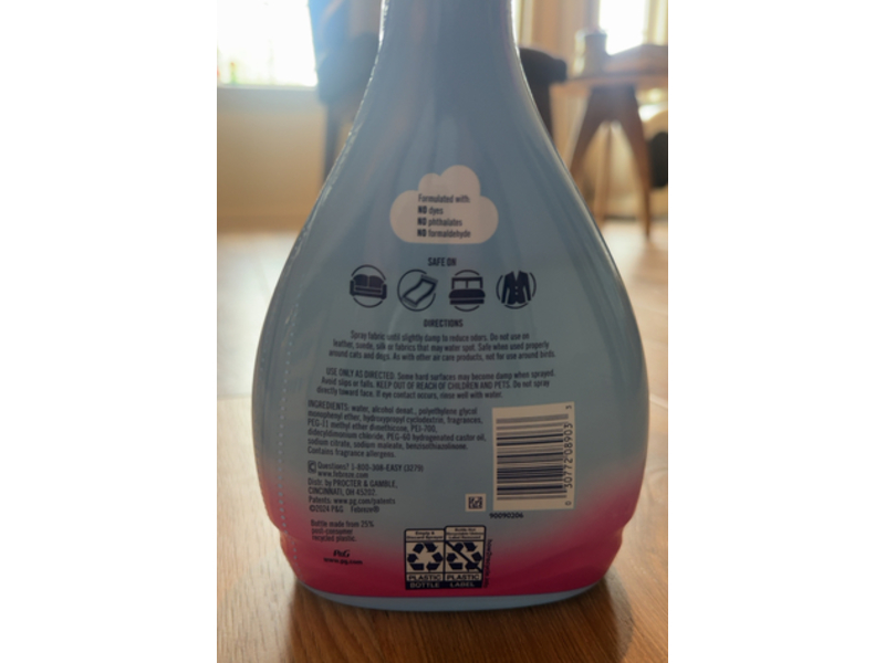 Febreze Fabric Ordor & Fresheners, Downy April Fresh, 23.6 fl oz/700 mL