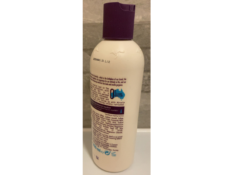 Aussie Miracle Moist Shampoo, Austrailian Macadamia Nut Oil, 250 mL