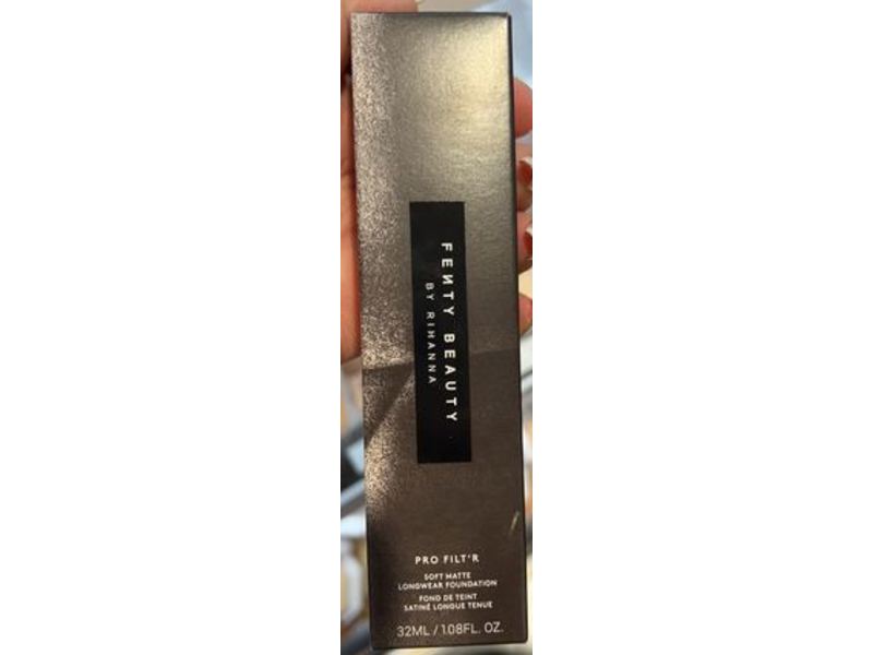 Fenty Beauty Pro Filt'r Soft Matte Longwear Foundation, 240, 1.08 fl oz/32 mL