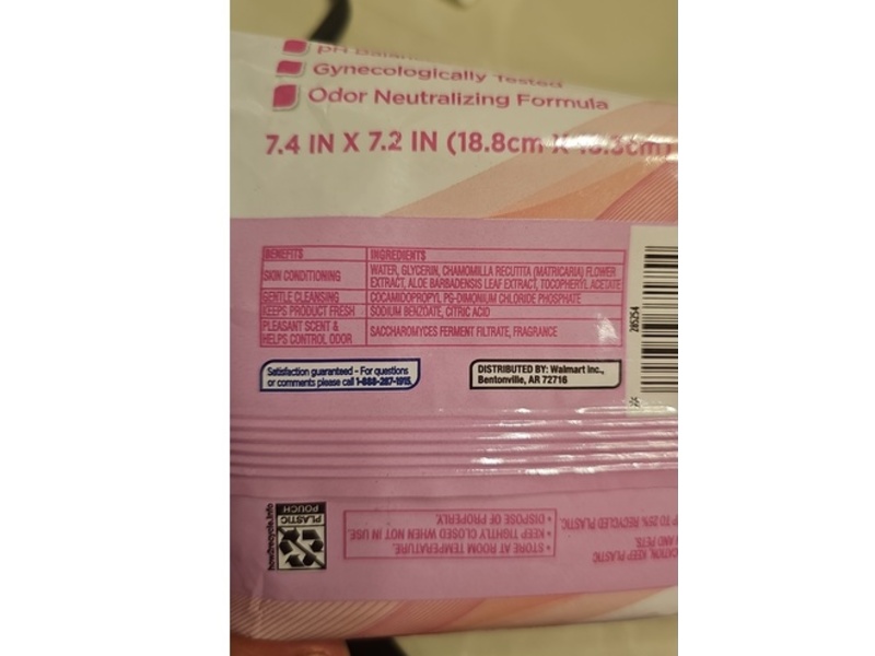 Equate Lightly Scented Wipes, 32 Count