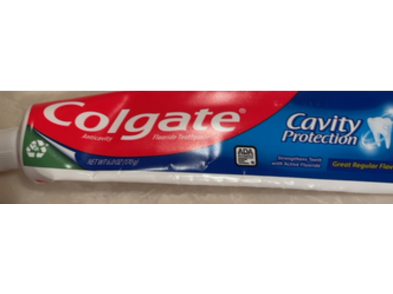 Colgate Cavity Protection Fluoride Toothpaste, Regular Flavors, 6.0 fl oz/170 g