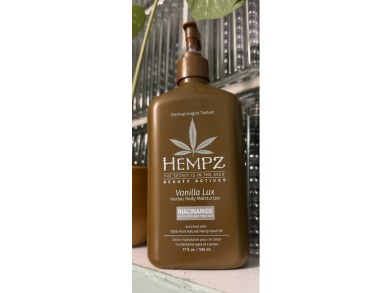 Hempz Vanilla Lux Body Moisturizer, 17 fl oz/500 mL