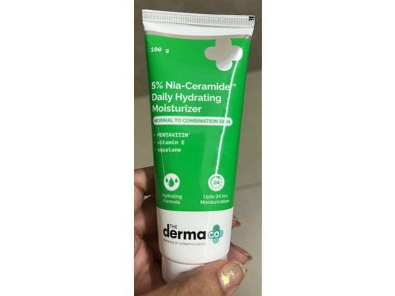 The Derma Co 5% Nia-Ceramide Daily Hydrating Moisturizer, 100 g
