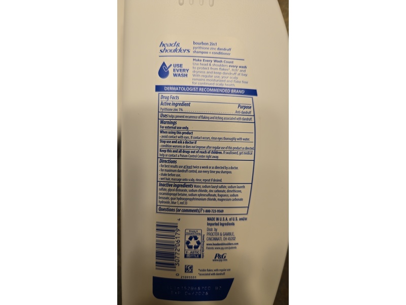 Head & Shoulders Men 2 In 1 Dandruff Shampoo + Conditioner, Bourbon, 28.2 fl oz/835 mL