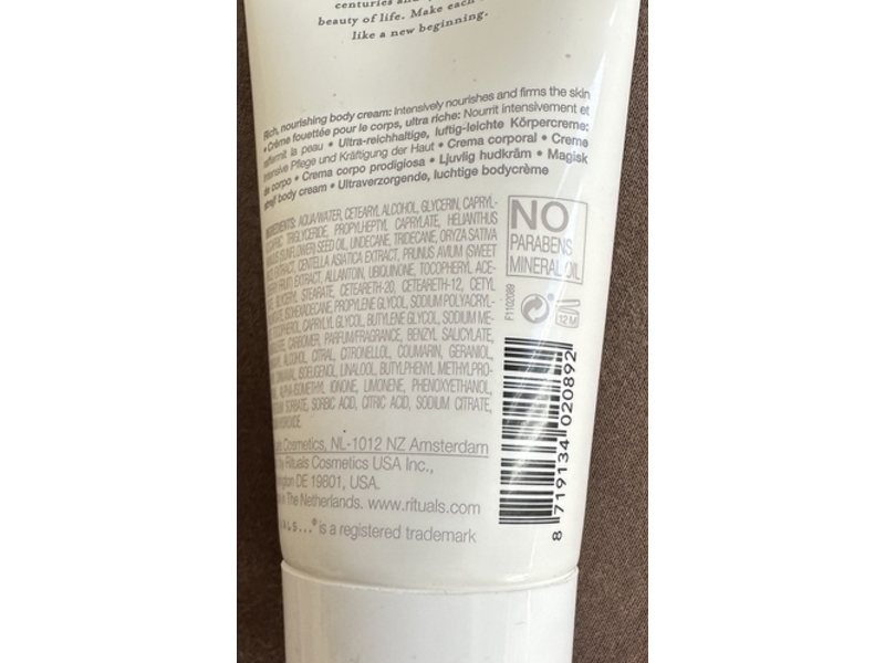 The Ritual Of Sakura Magic Touch Body Cream, Organic Rice Milk & Cherry Blossom, 2.3 fl oz/70 mL