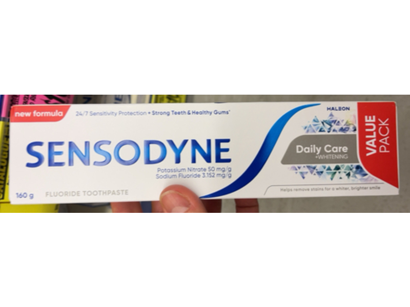Sensodyne Daily Care +Whitening Fluoride Toothpaste,160 g