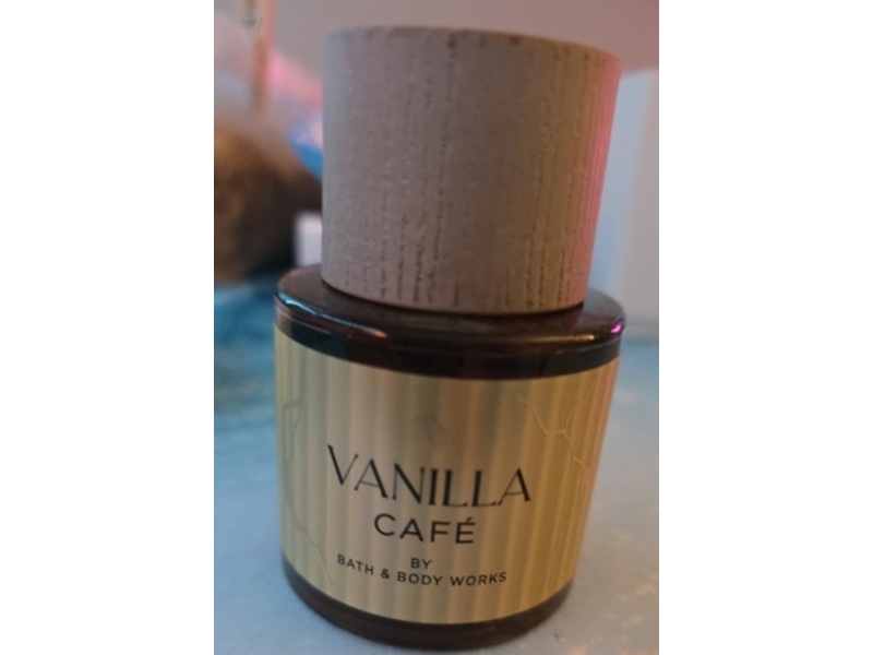 Bath & Body Works Eau De Parfum, Vanilla Cafe, 1.7 fl oz/50 mL