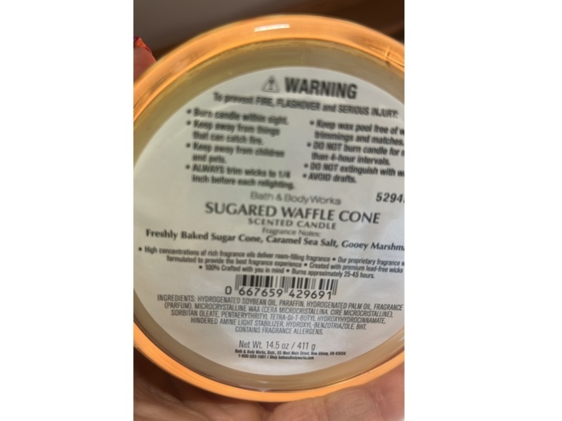 Bath & Body Works Sundae Bar Candle, Sugared Waffle Cone, 14.5 oz/411 g