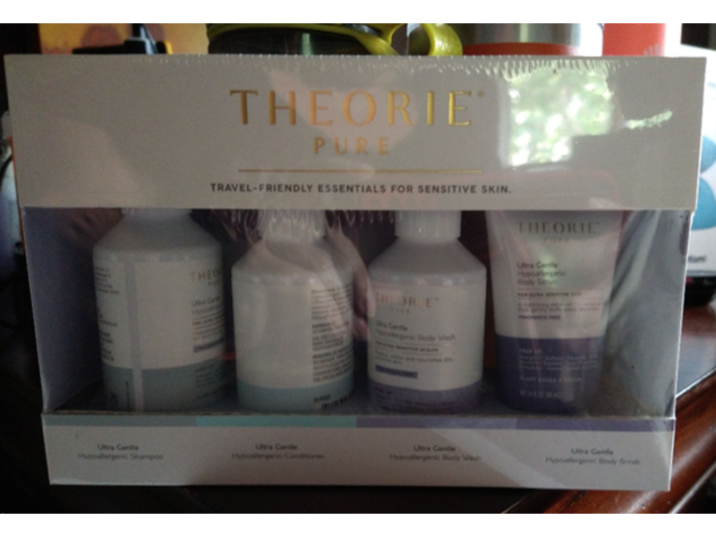 Theorie Pure Travel - Friendly Essentials Set, Sensitive Skin