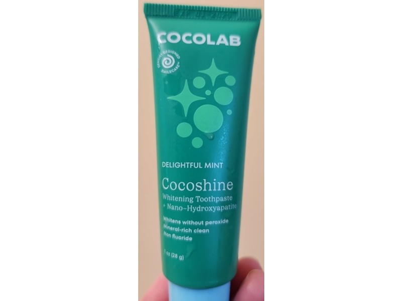 Cocolab Cocoshine Whitening Toothpaste, Delightful Mint, 1 oz/28 g