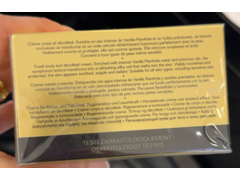 Chanel Sublimage La Creme Corps Et Decollete Body Cream 5.2 oz/150 g