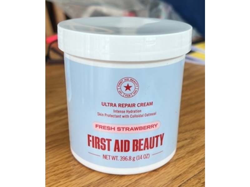 First Aid Beauty Ultra Repair Cream, Fresh Strawberry, 14 oz/396.8 g