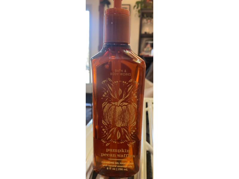 Bath & Body Works Cleansing Gel Hand Soap, Pumpkin Pecan Waffles, 8 fl oz/236 mL