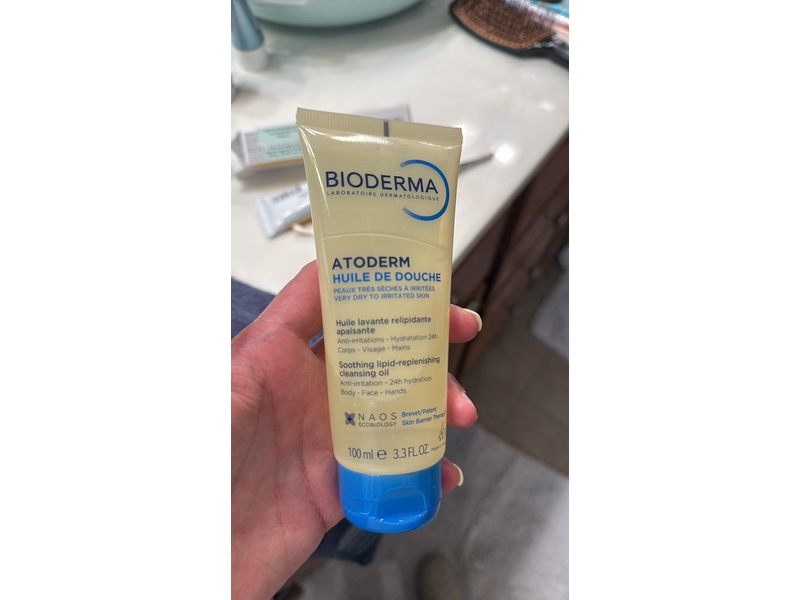 Bioderma Atoderm Ultra Nourishing Anti-Irritation Shower Oil, 3.33 fl oz/100 mL