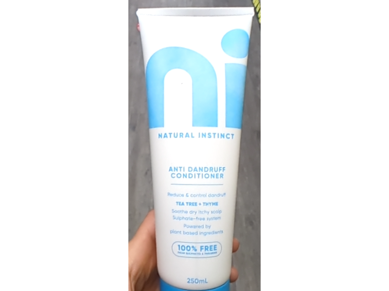 Natural Instinct Anti Dandruff Conditioner, Tea Tree + Thyme, 250 mL