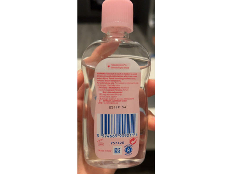 Johnson's Pure & Gentle Daily Care Baby Oil, 100 mL