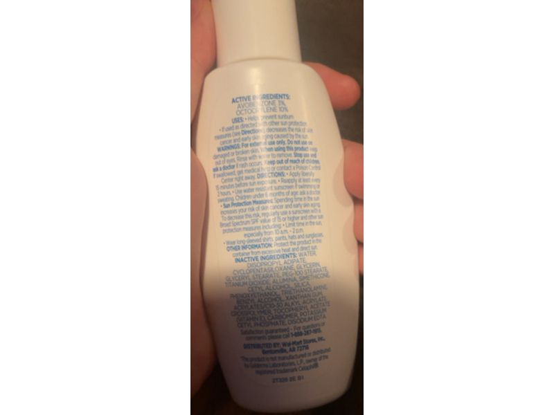 Equate Beauty Daily Facial Moisturizer, SPF 15, 4 fl oz/118 mL