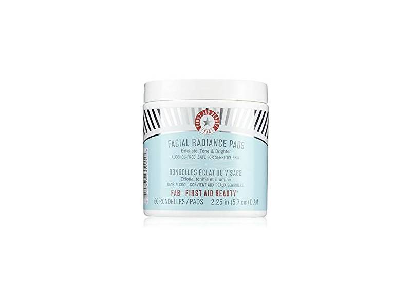 First Aid Beauty Facial Radiance Pads – Daily Exfoliating Pads with AHA  that Help Tone & Brighten Skin – 60 Count