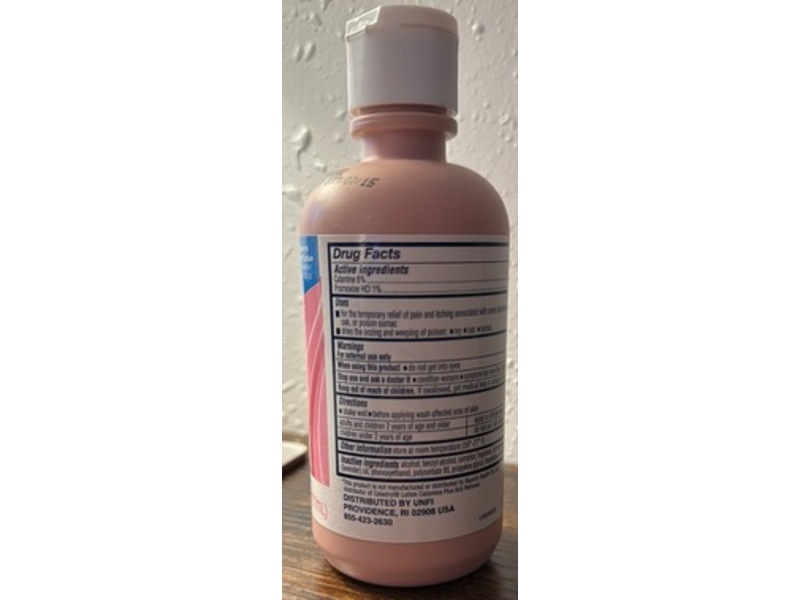 Equaline Medicated Calamine Lotion, 6 fl oz/177 mL.