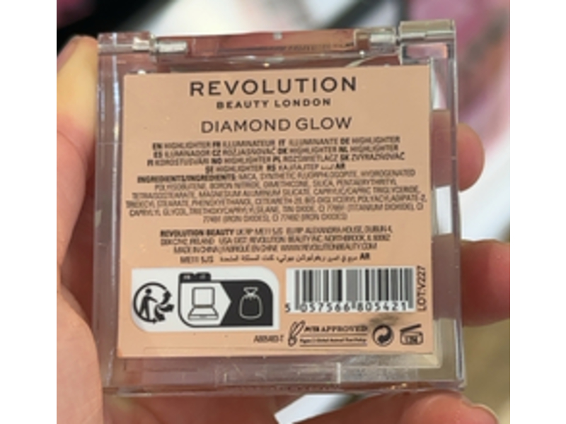 Revolution Highlighter, Diamond Glow, 0.08 oz/2.45 g