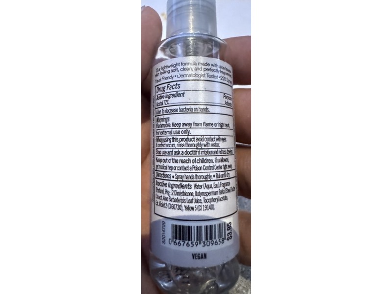 Bath & Body Works Aromatherapy Anti-Bacterial Hand Spray, Lavender + Vanilla, 1 fl oz/29 mL