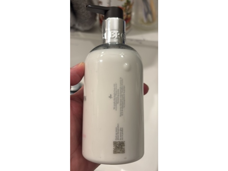 Molton Brown Landon Delicious Rhubarb & Rose Body Lotion, 10 fl oz/300 mL
