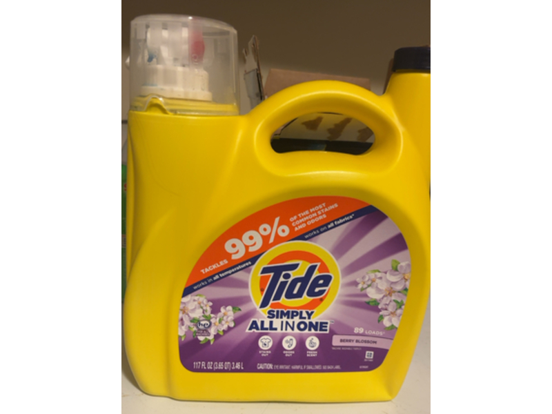 Tide Simply Liquid Laundry Detergent, Berry Blossom, 89 Loads, 117 fl oz/3.46 L