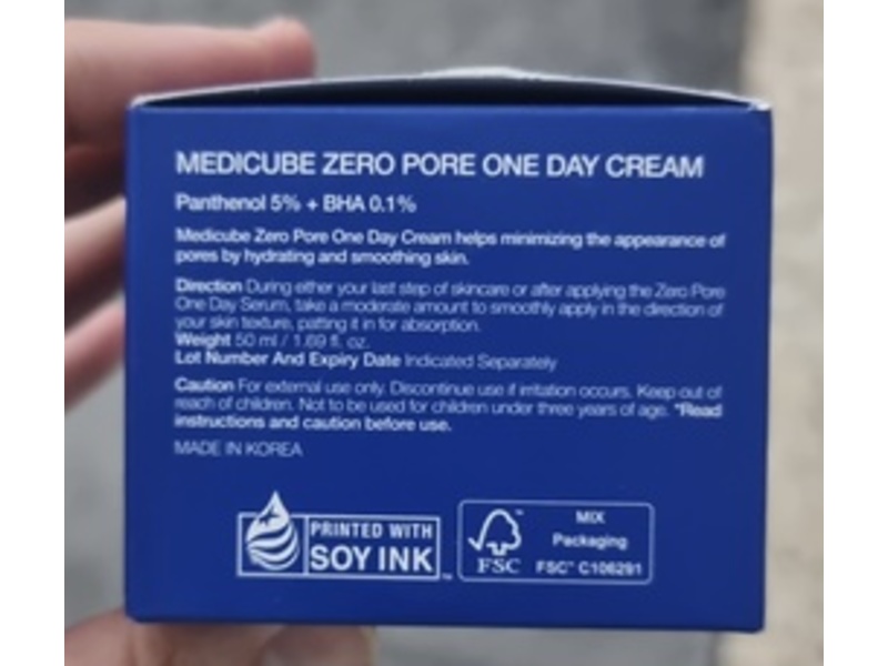 Medicube Zero Pore One Day Cream, Panthenol 5% + BHA 0.1 % & Niacinamide 2%, 1.69 fl oz/50 mL