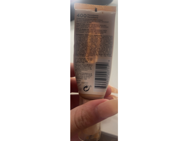 Revlon PhotoReady Candid Natural Finish Foundation, 400 Macadamia, 0.75 fl oz/22 mL