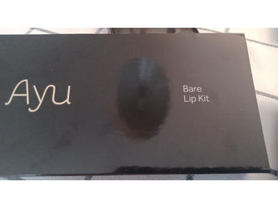 Ayu Lip Kit, Bare