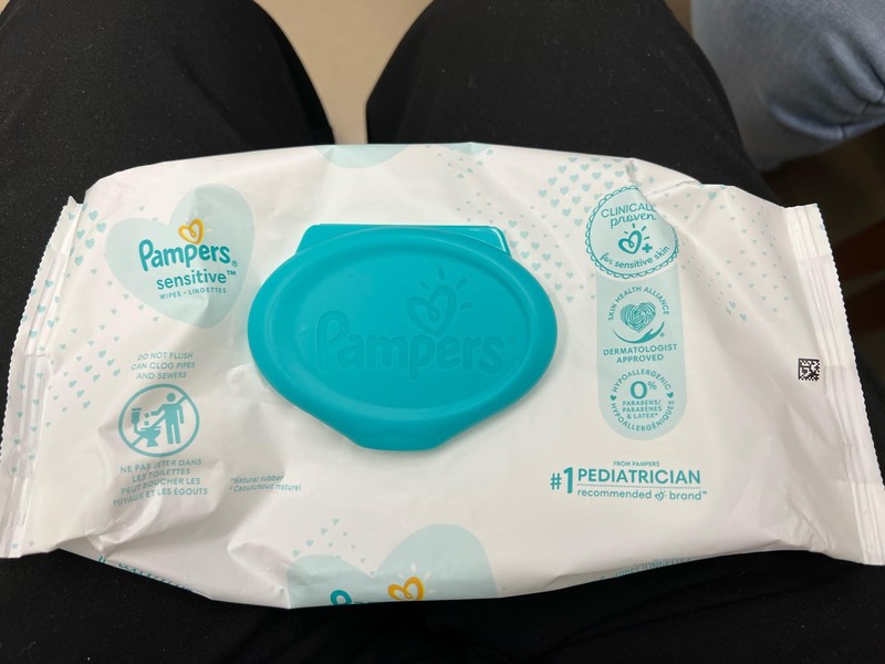 Pampers Sensitive Wipes Travel Pack, 56 Ct