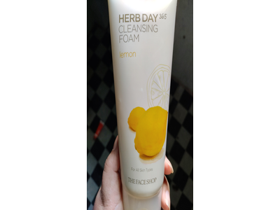 The Face Shop - Herb Day Cleansing Foam (Lemon)170ml Ingredients and Reviews