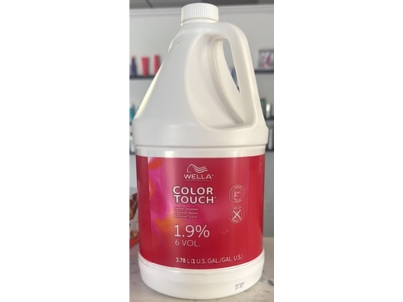 Wella Professionals Color Touch Gentle Developer Emulsion, 1.9% 6 Volume, 3.78 L